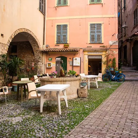 La Casa Nel Cuore Di - Happy *